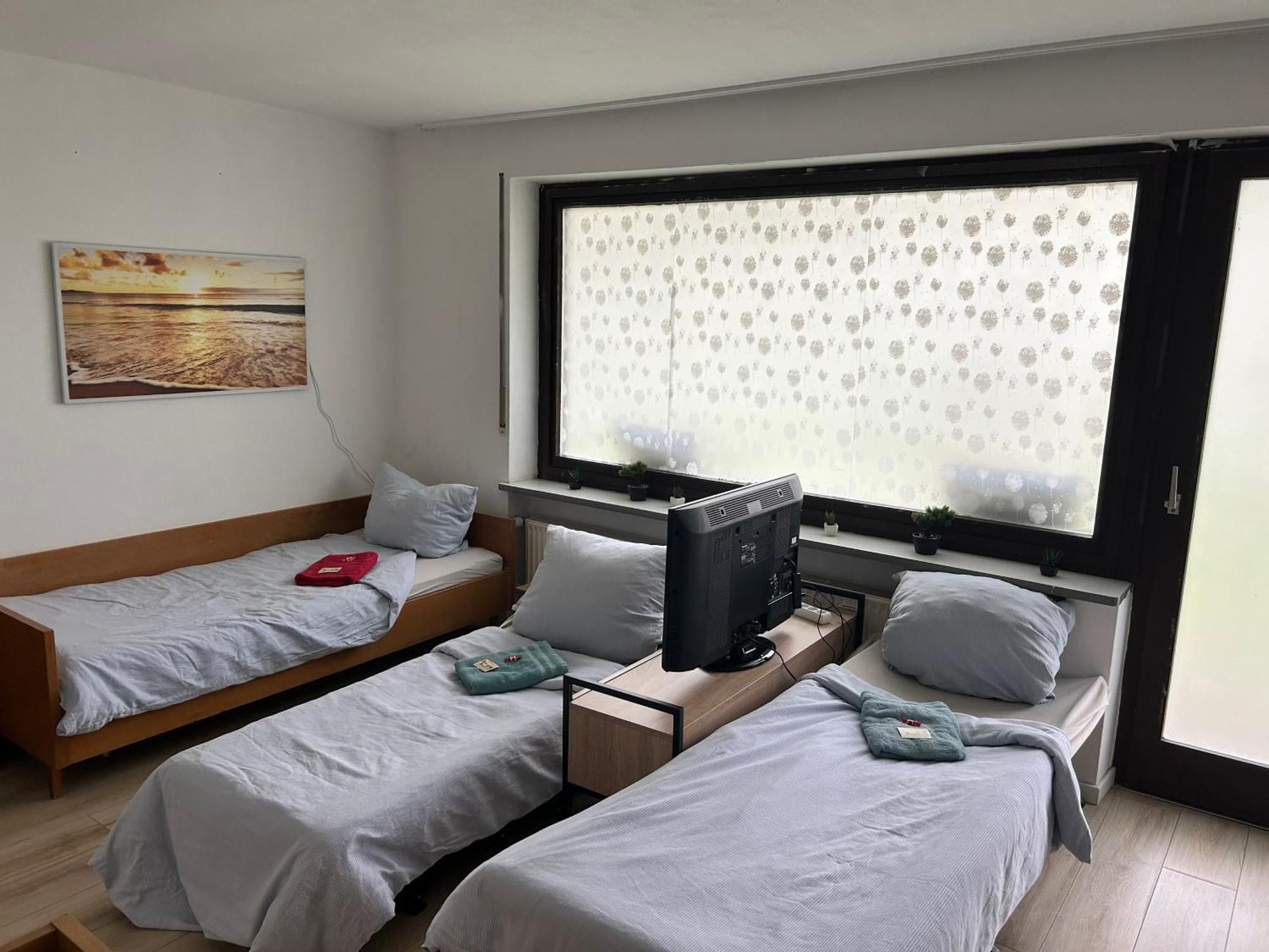 2-5 Bettzimmer Creglingen Ngoại thất bức ảnh